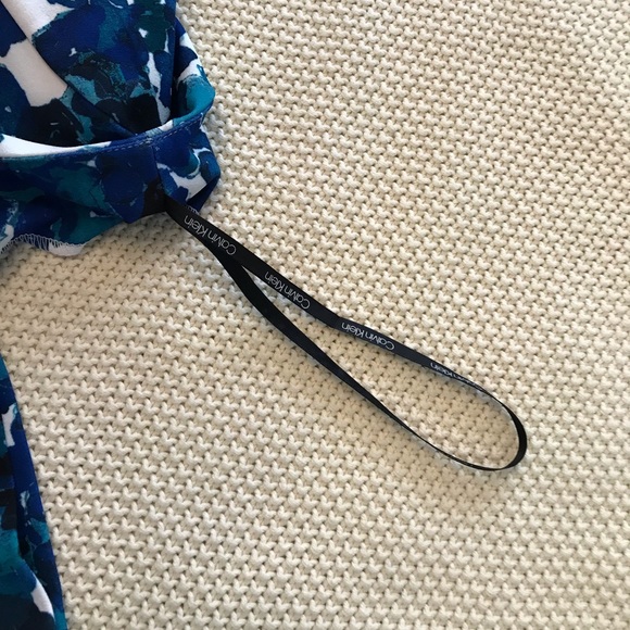 Womens Calvin Klein dress - Picture 5 of 7